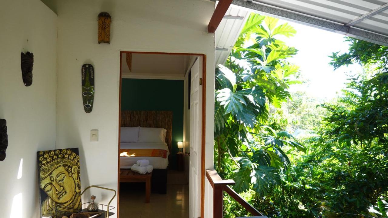 Hotel Osa De Rio Uvita Esterno foto